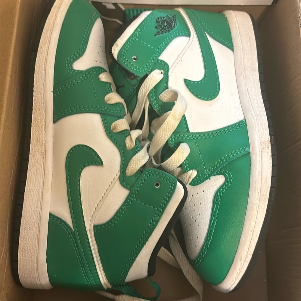 Green and White Jordan’s 1s
